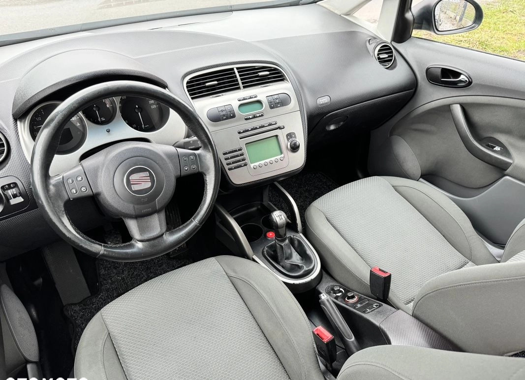 Seat Altea cena 9900 przebieg: 236000, rok produkcji 2004 z Czempiń małe 137